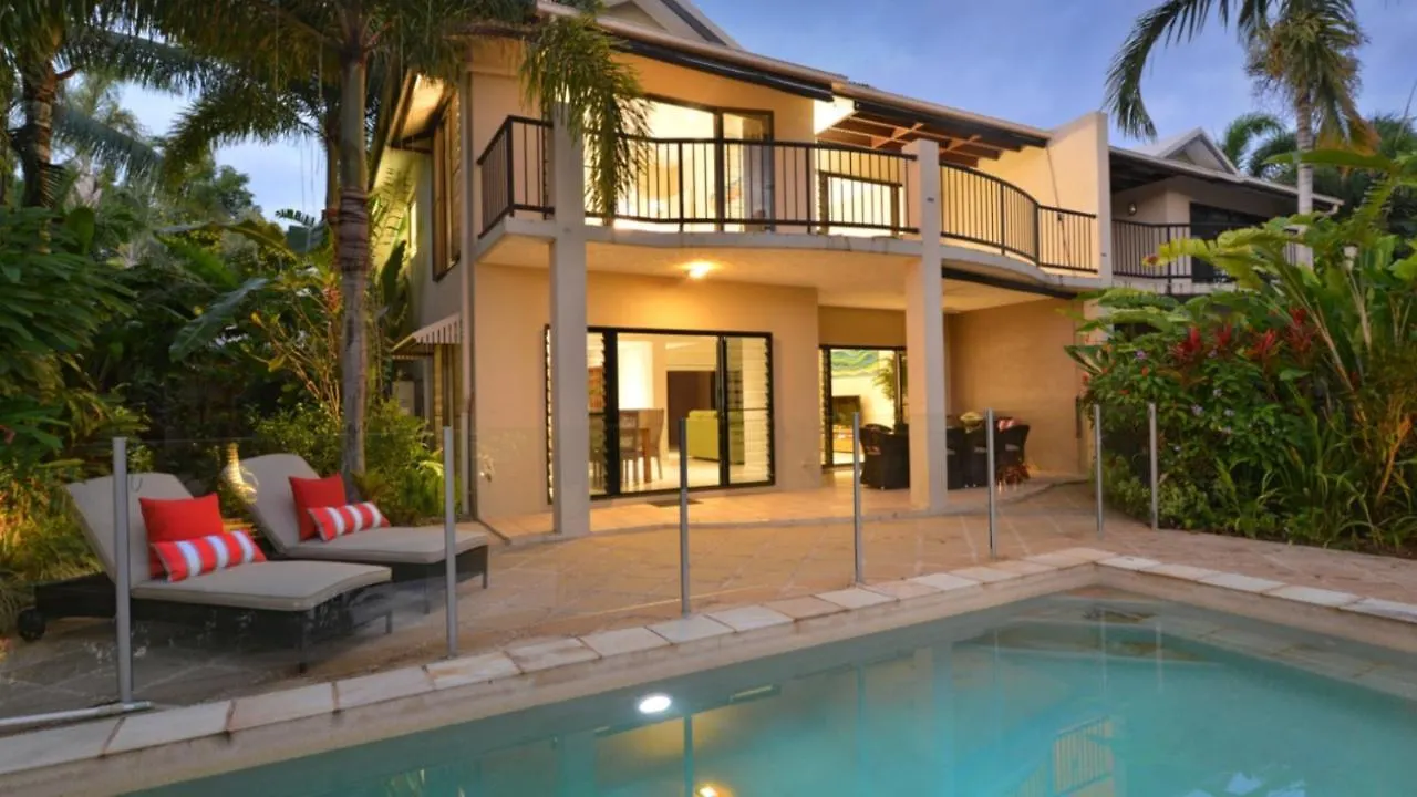 Sanctuary At Thornton'S Port Douglas Ferienhaus